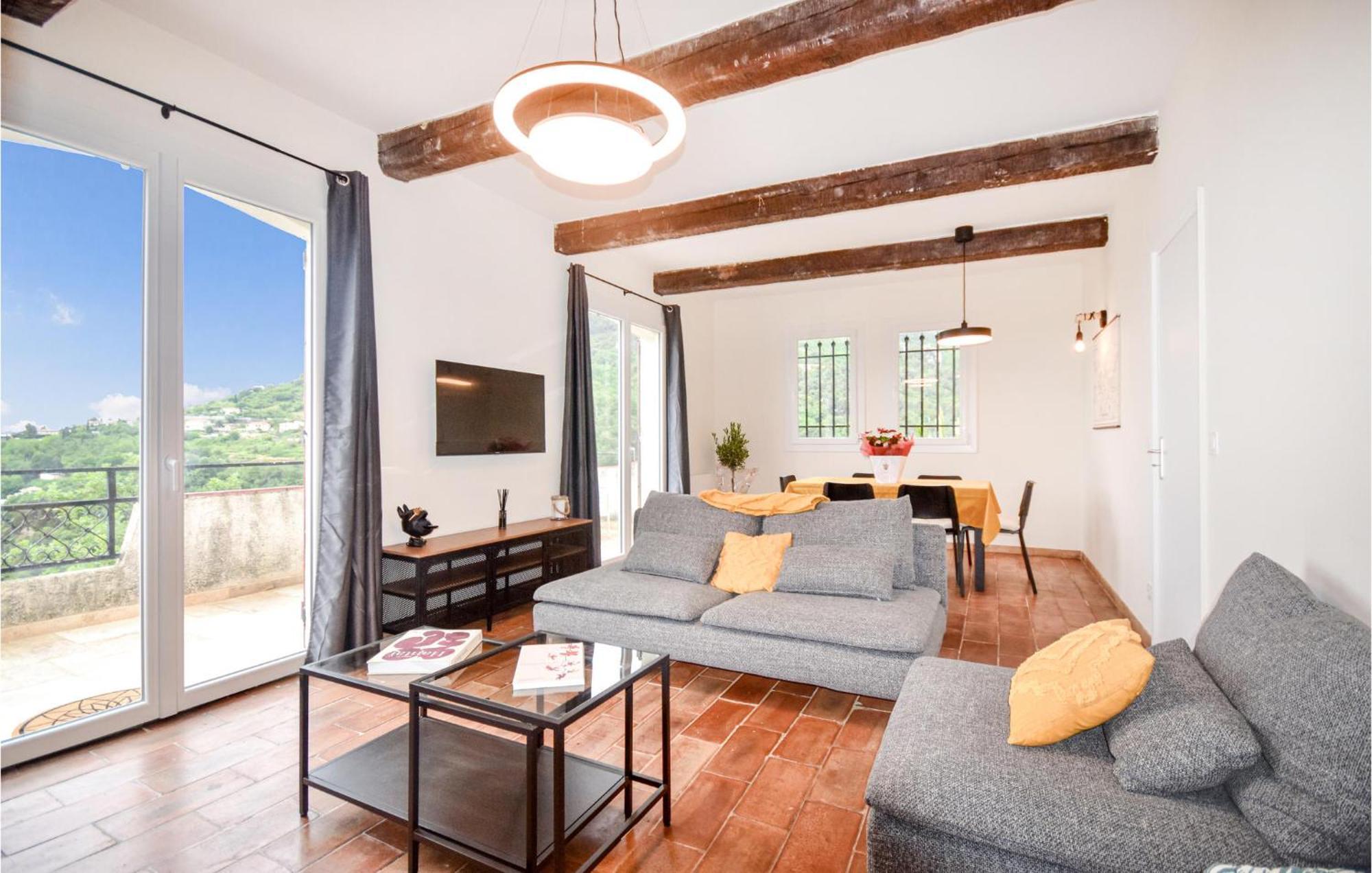 Awesome Apartment In Saint-Jeannet With Kitchen Экстерьер фото